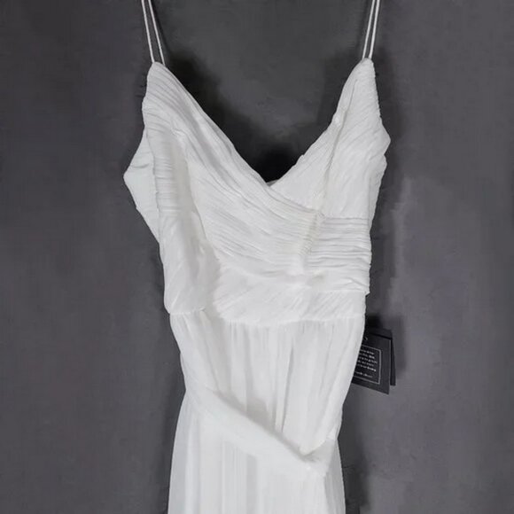 lLEENA for Mac Duggal Flowy Faux Wrap Jmpsuit - Picture 5 of 8